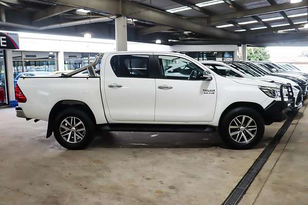 2017 Toyota Hilux SR5 GUN126R 4X4