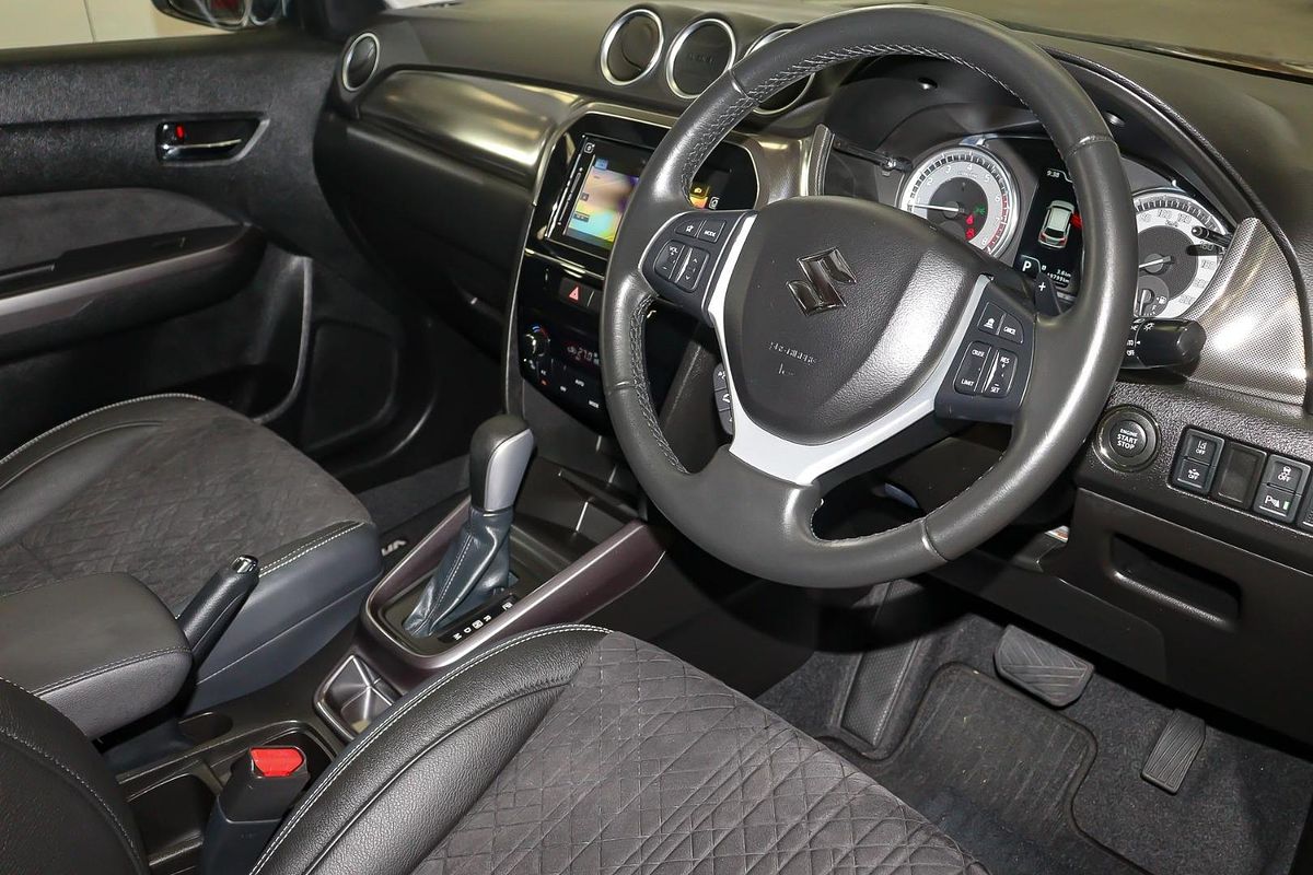 2024 Suzuki Vitara Turbo LY Series II