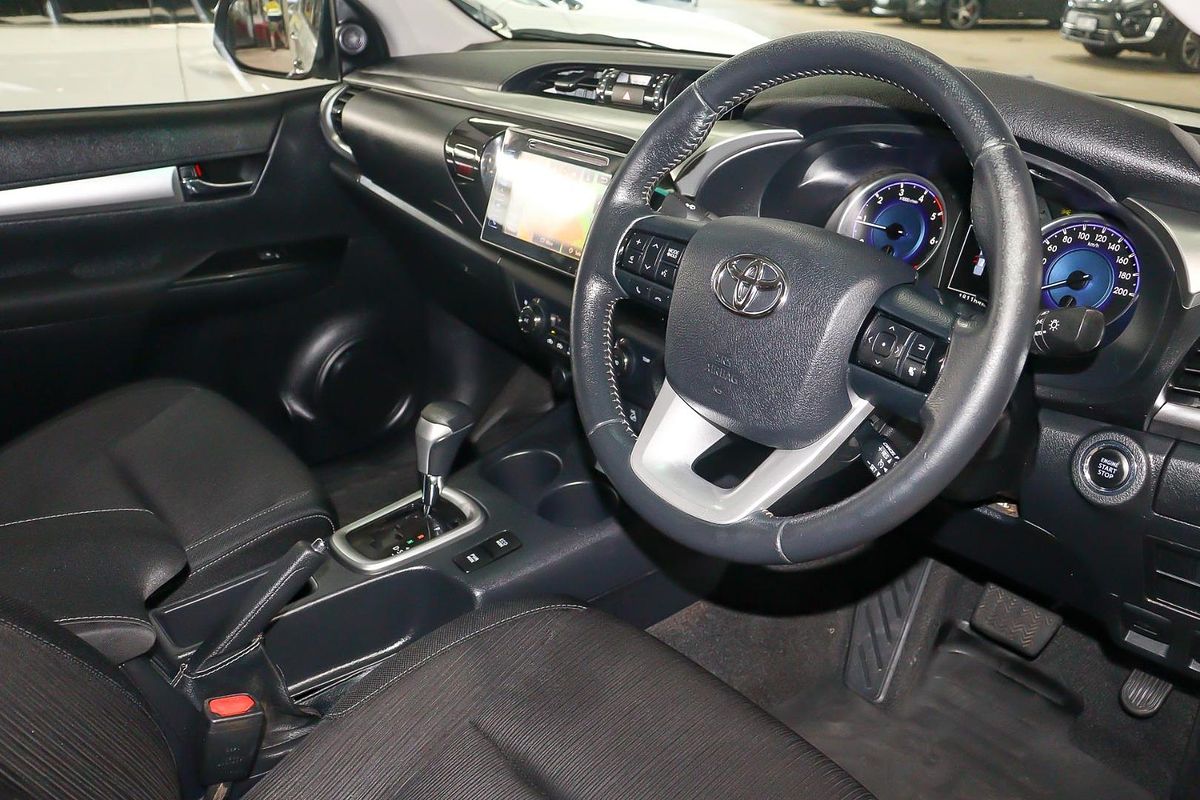 2017 Toyota Hilux SR5 GUN126R 4X4