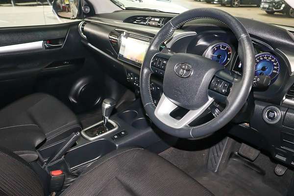2017 Toyota Hilux SR5 GUN126R 4X4