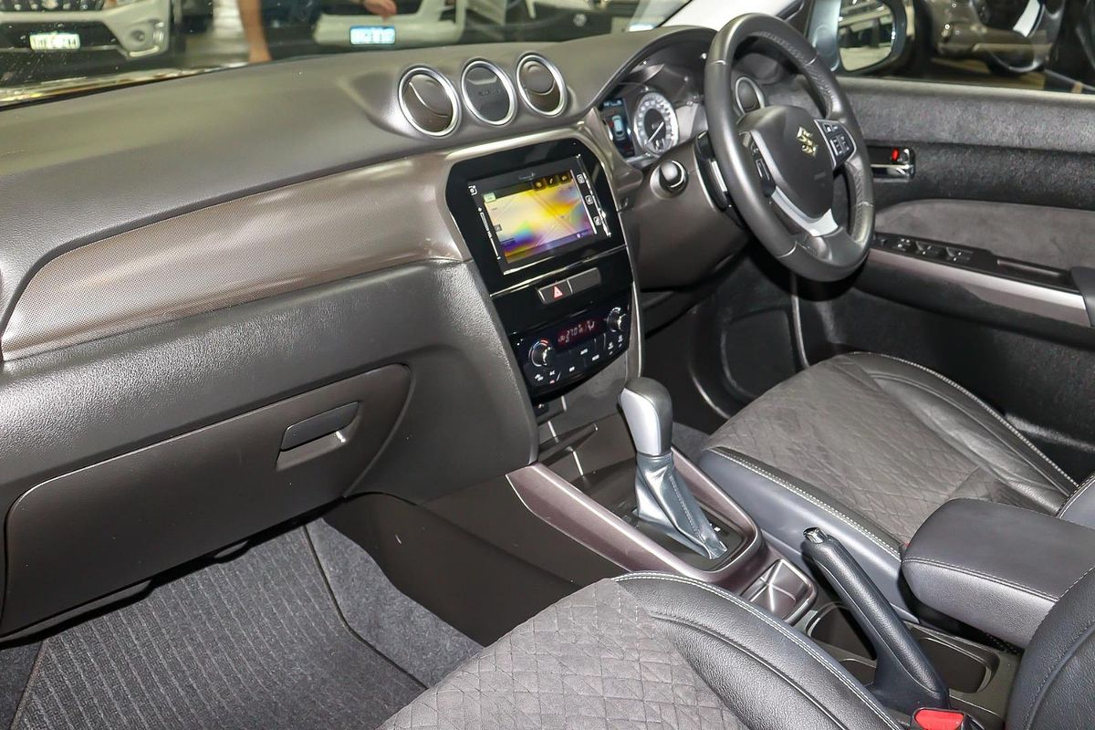 2024 Suzuki Vitara Turbo LY Series II