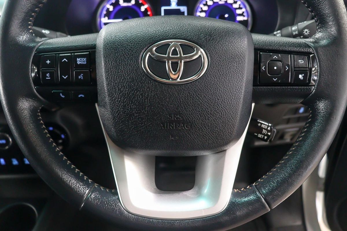 2017 Toyota Hilux SR5 GUN126R 4X4