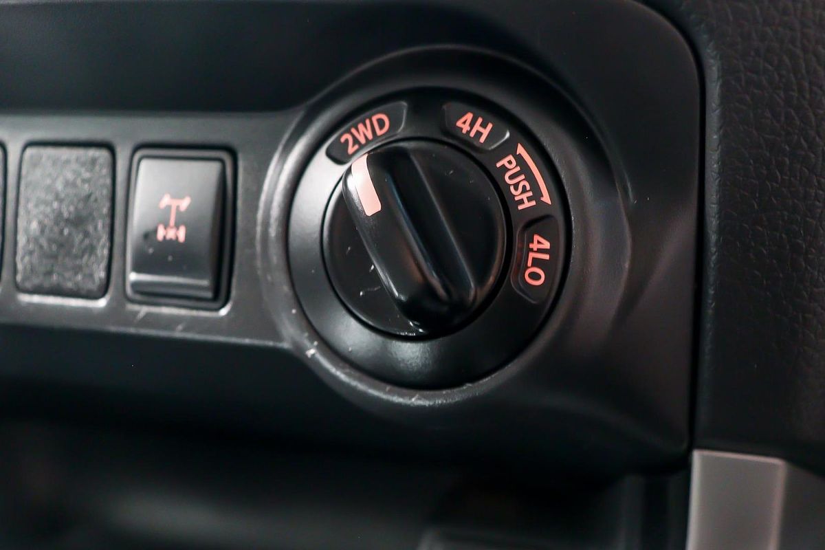 2019 Nissan Navara SL D23 Series 3 4X4