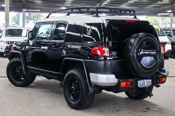 2013 Toyota FJ Cruiser GSJ15R