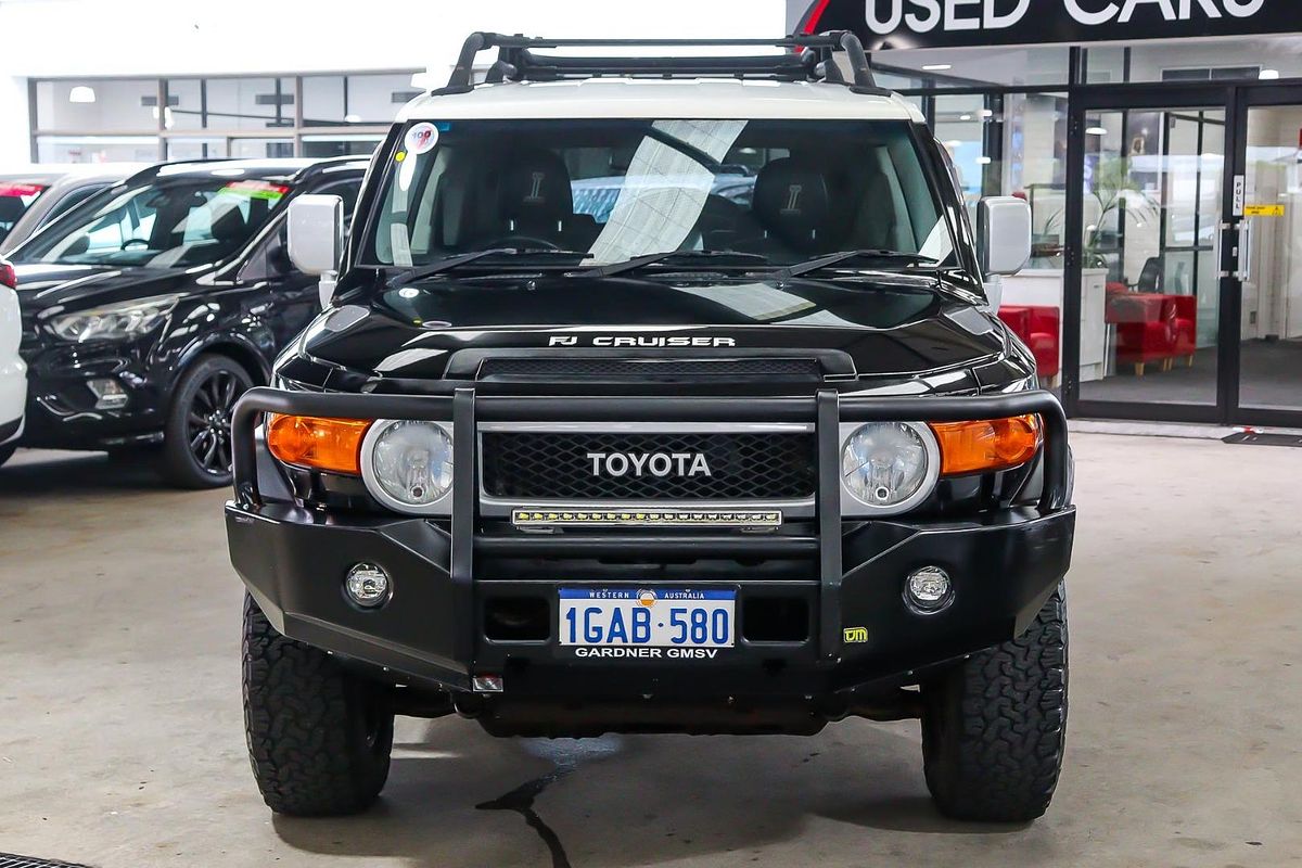 2013 Toyota FJ Cruiser GSJ15R