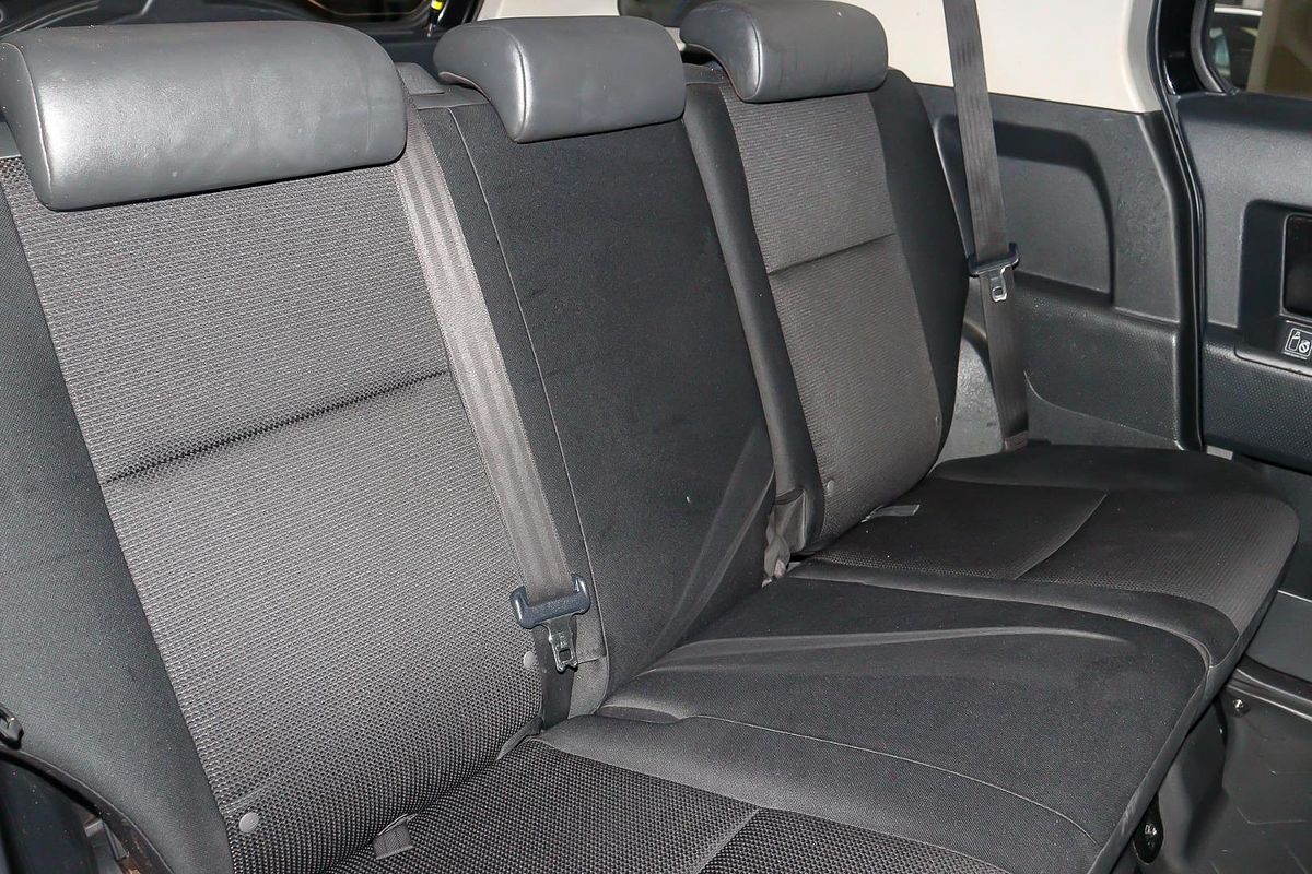 2013 Toyota FJ Cruiser GSJ15R