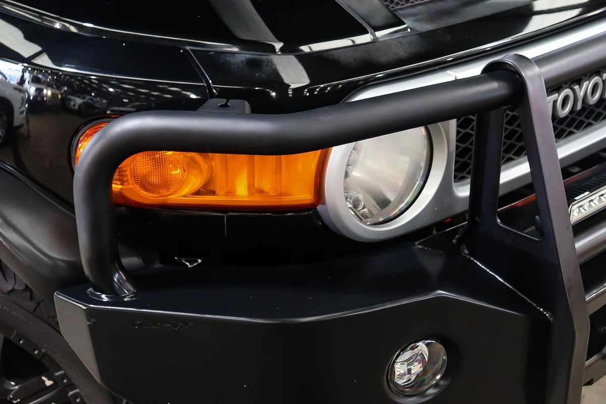 2013 Toyota FJ Cruiser GSJ15R