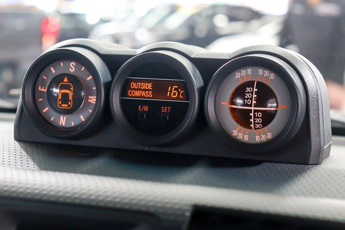 2013 Toyota FJ Cruiser GSJ15R