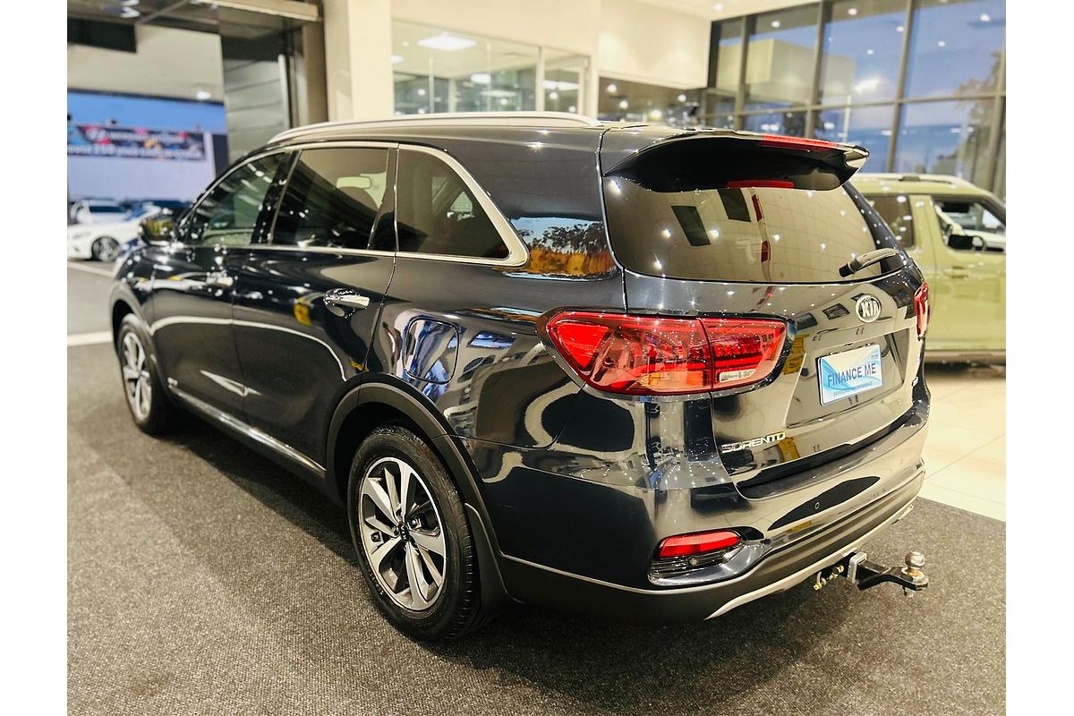 2019 Kia Sorento SLi UM
