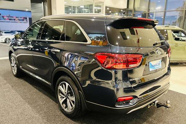2019 Kia Sorento SLi UM