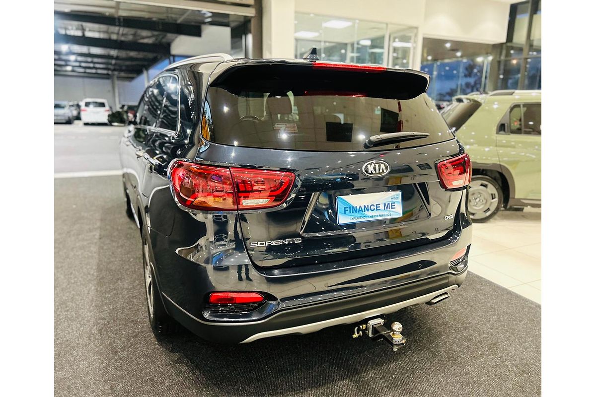 2019 Kia Sorento SLi UM