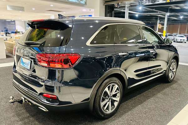 2019 Kia Sorento SLi UM