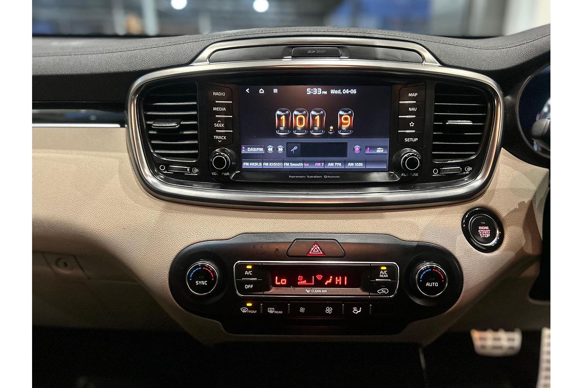 2019 Kia Sorento SLi UM