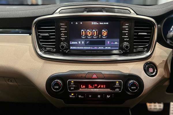 2019 Kia Sorento SLi UM