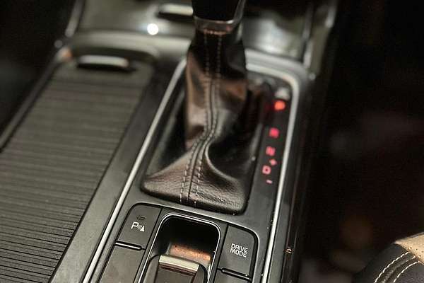 2019 Kia Sorento SLi UM