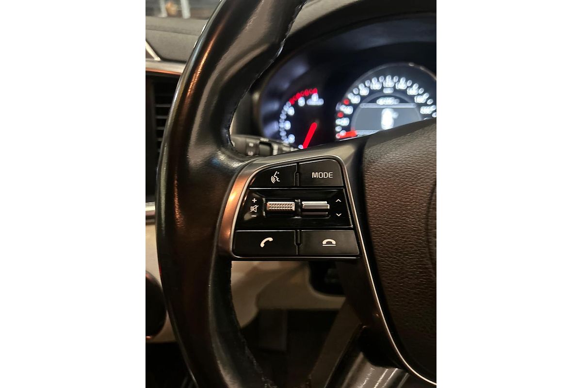 2019 Kia Sorento SLi UM