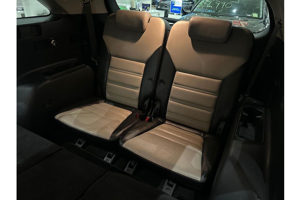 2019 Kia Sorento SLi UM
