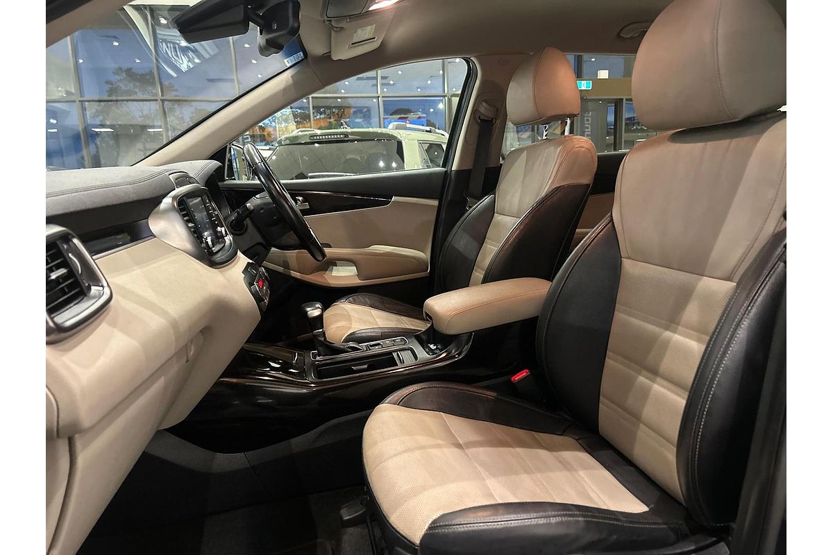 2019 Kia Sorento SLi UM