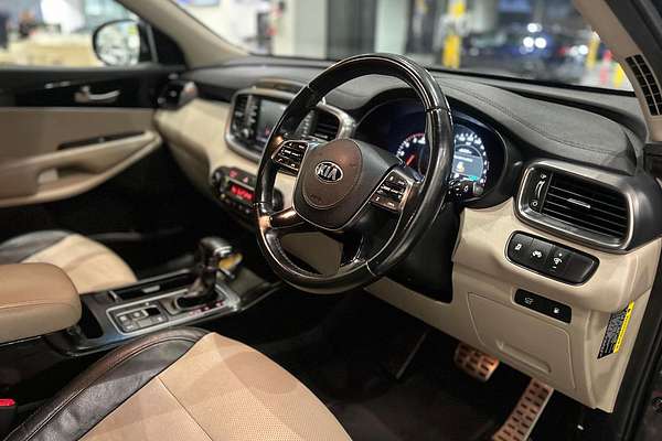 2019 Kia Sorento SLi UM