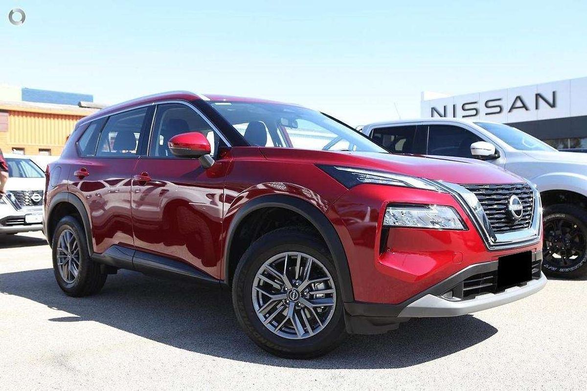2024 Nissan X-TRAIL ST T33