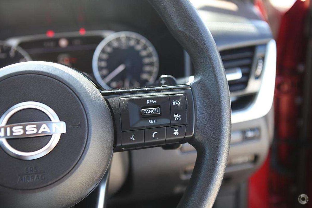 2024 Nissan X-TRAIL ST T33