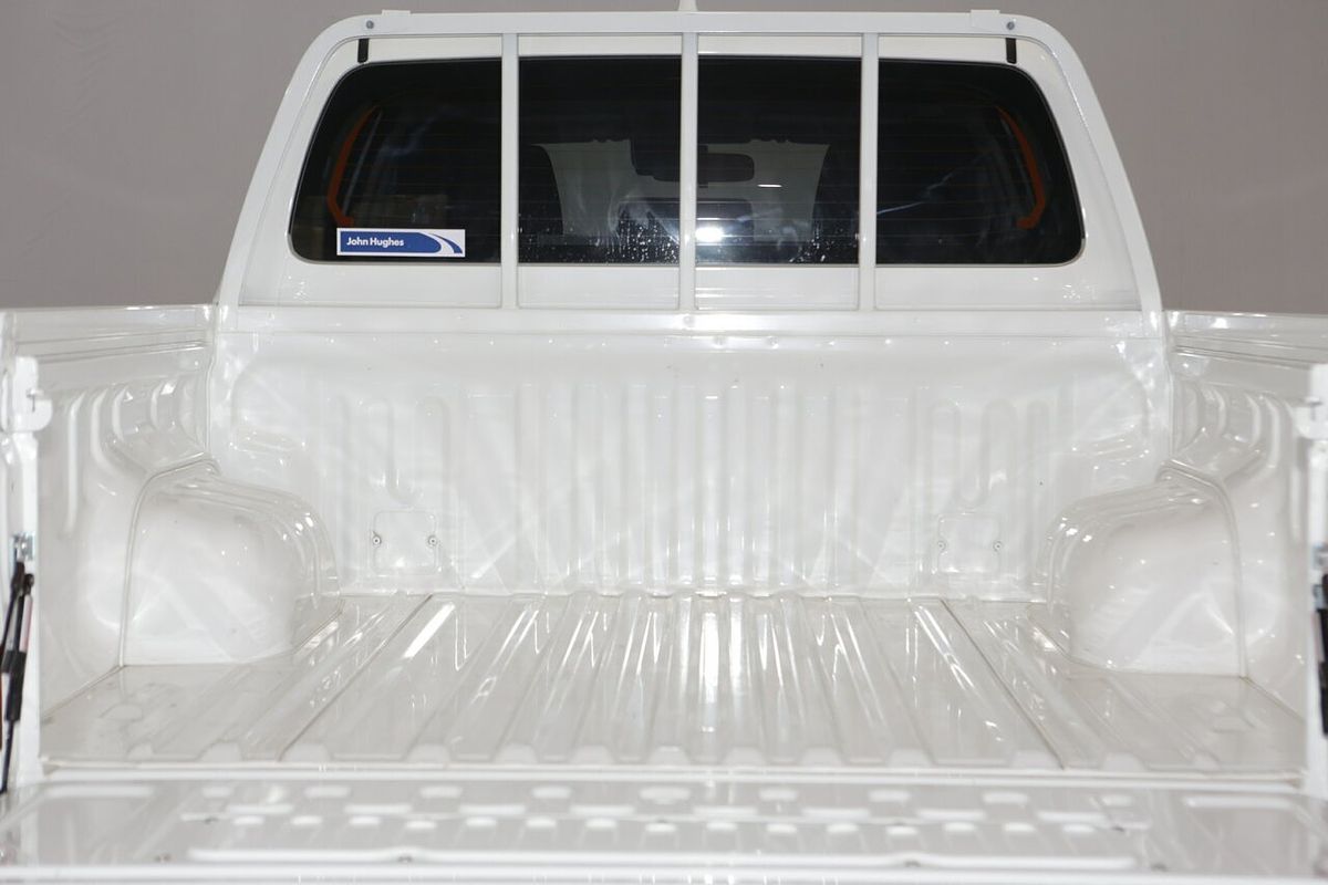 2022 Toyota Hilux Workmate GUN125R 4X4