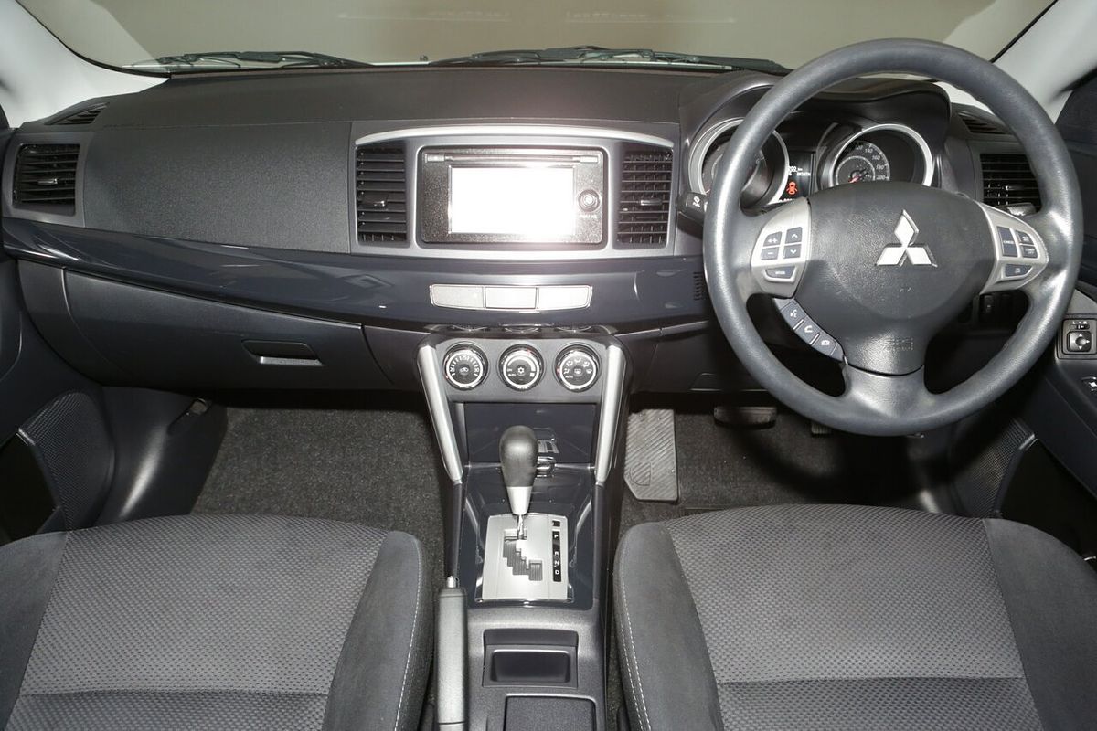 2017 Mitsubishi Lancer ES Sport CF