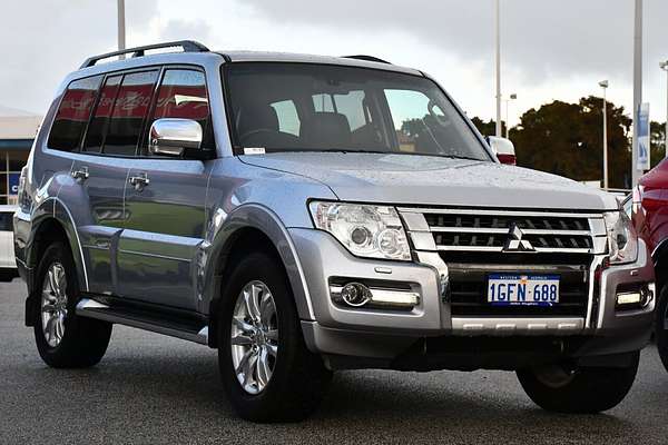 2017 Mitsubishi Pajero GLS NX