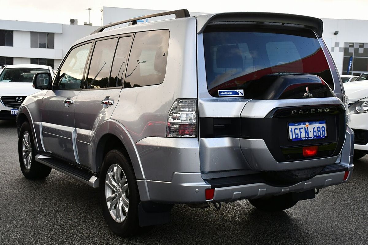 2017 Mitsubishi Pajero GLS NX
