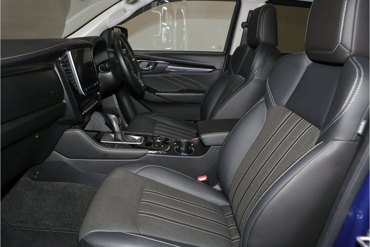 2024 Isuzu MU-X LS-T