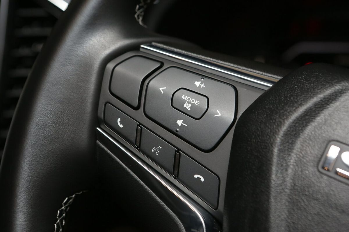 2024 Isuzu MU-X LS-T