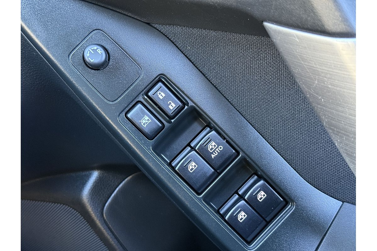 2013 Subaru Forester 2.5i-L S4