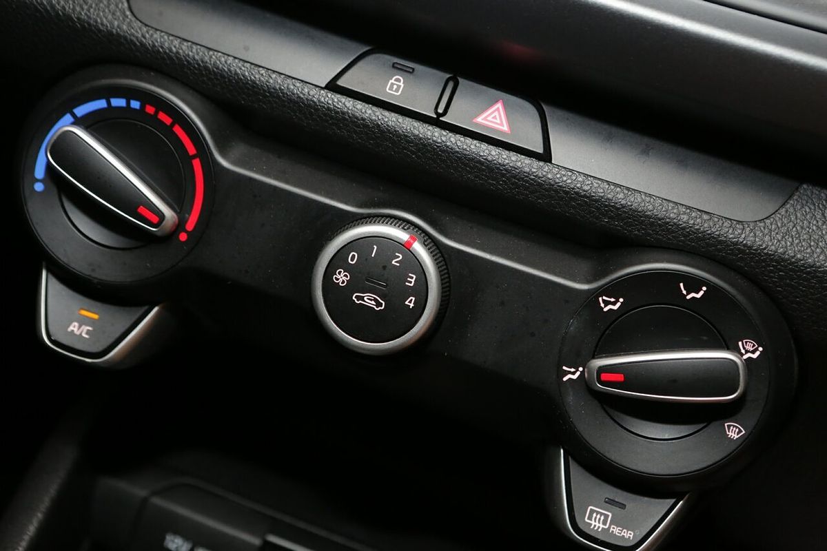 2019 Kia Rio S YB