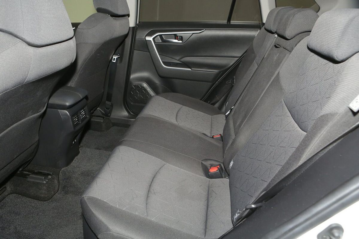 2020 Toyota RAV4 GX AXAH52R
