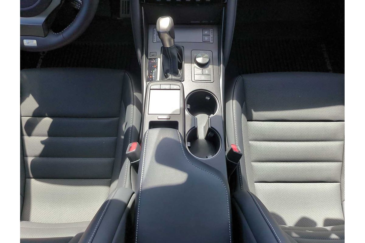2024 Lexus IS F SPORT