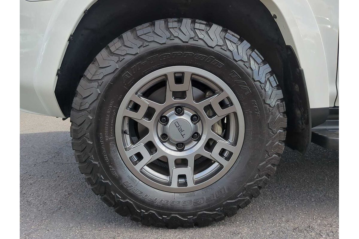2022 Toyota 4Runner SR5 Premium