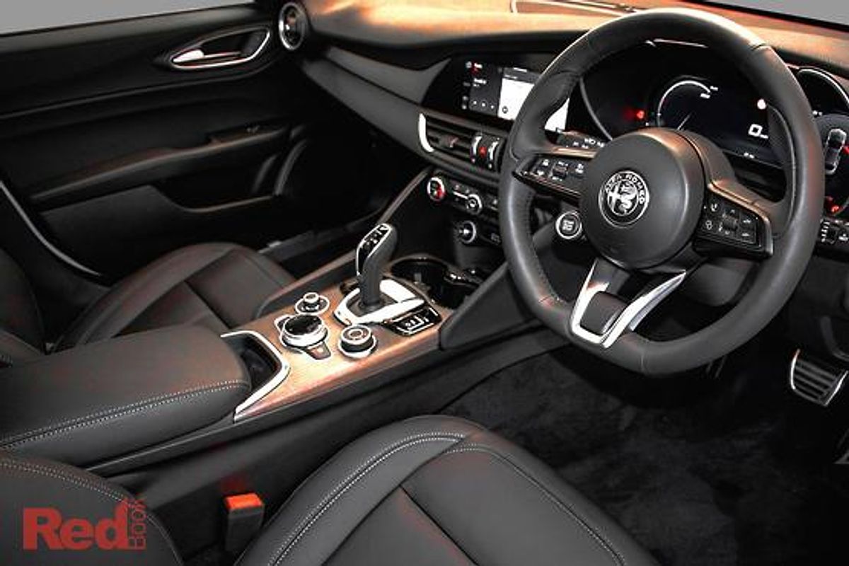 2023 Alfa Romeo Giulia Ti Series 4