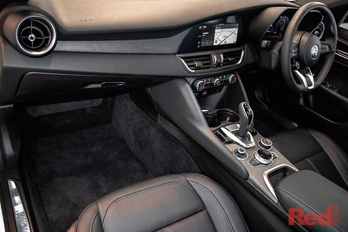 2023 Alfa Romeo Giulia Ti Series 4
