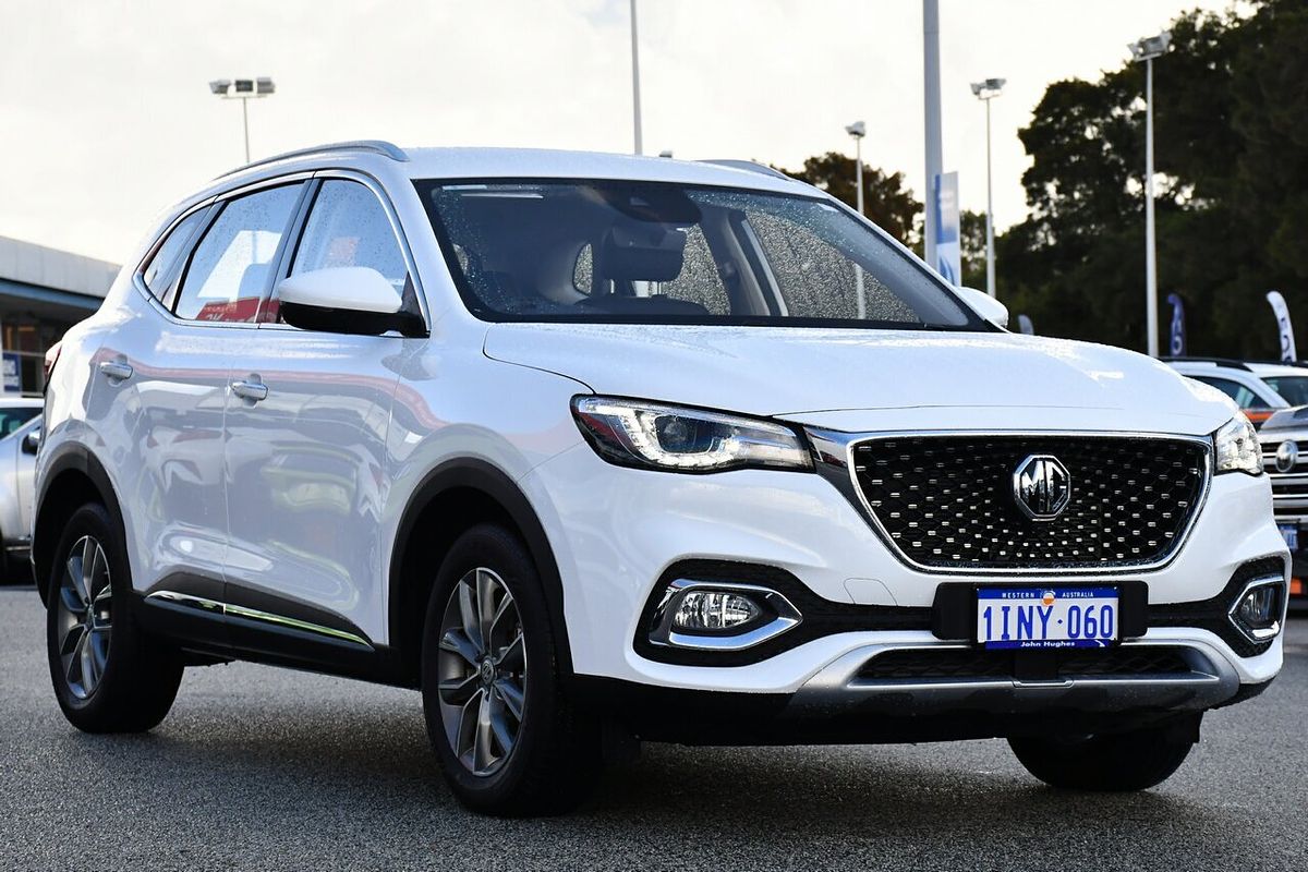 2024 MG HS Vibe SAS23