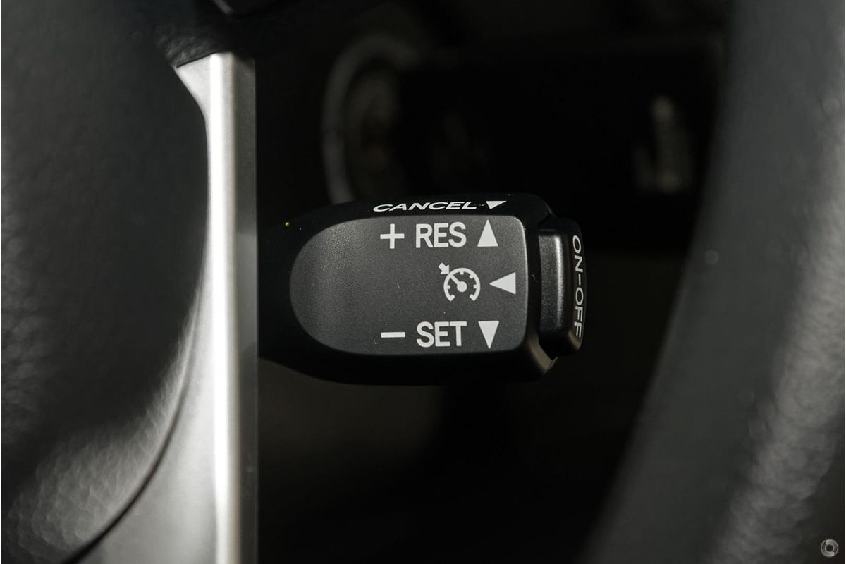 2018 Toyota Hilux SR GUN126R 4X4