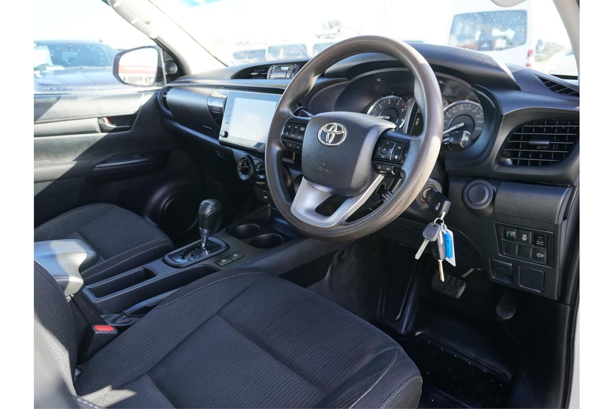 2020 Toyota Hilux SR GUN126R 4X4