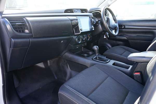 2020 Toyota Hilux SR GUN126R 4X4