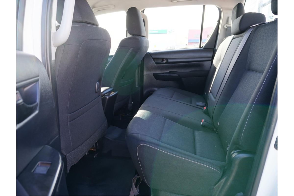 2020 Toyota Hilux SR GUN126R 4X4