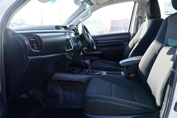 2020 Toyota Hilux SR GUN126R 4X4