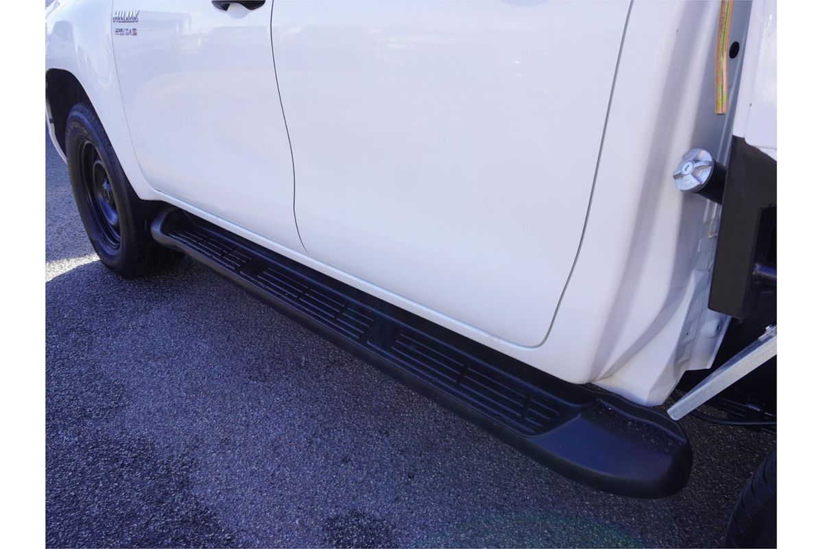 2020 Toyota Hilux SR GUN126R 4X4