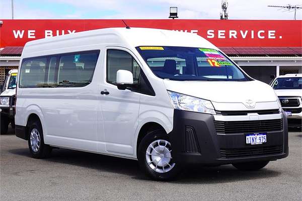 2025 Toyota Hiace Commuter GDH322R