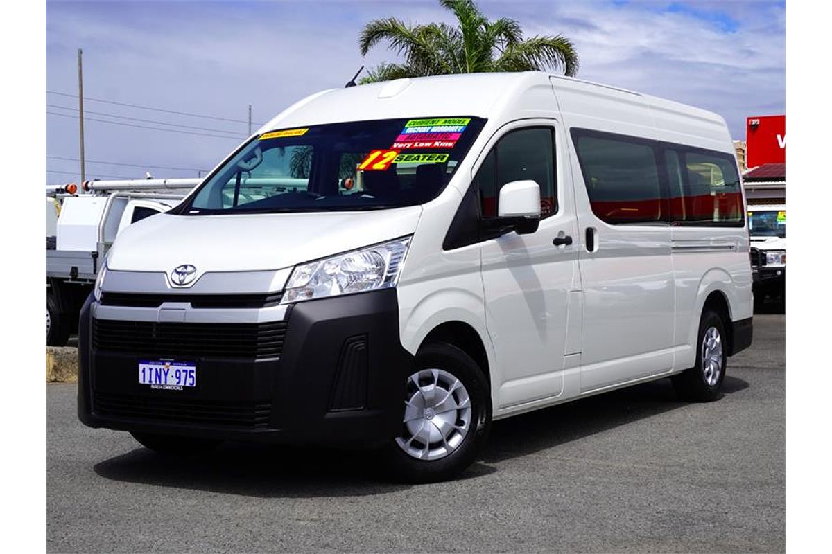 2025 Toyota Hiace Commuter GDH322R