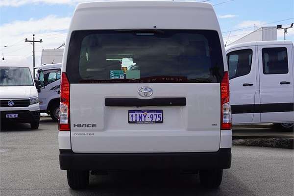2025 Toyota Hiace Commuter GDH322R