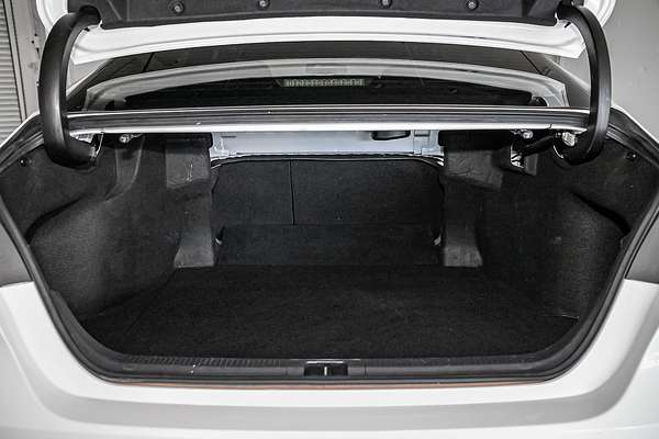 2019 Toyota Camry Ascent AXVH71R