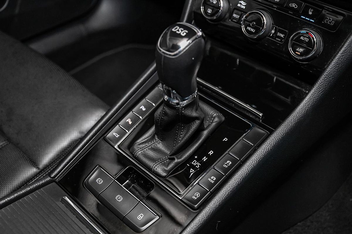2018 SKODA Superb 162TSI NP